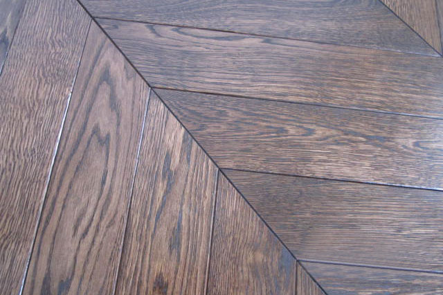 Podlahy, parkety, podlahové dosky, schody, stĺpiky, stĺpiky, zábradlia, zábradlia, výrobca Poľsko