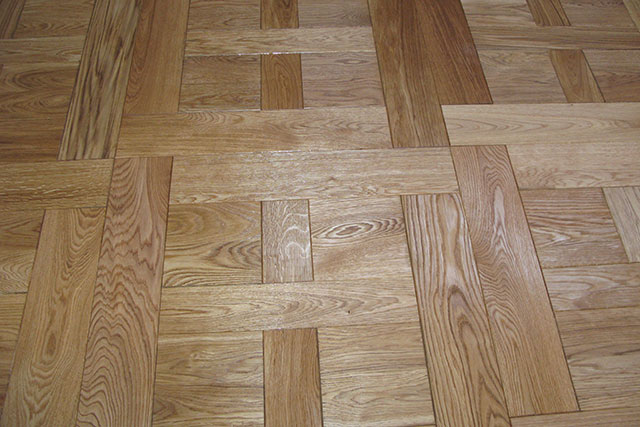 Podlahy, parkety, podlahové dosky, schody, stĺpiky, stĺpiky, zábradlia, zábradlia, výrobca Poľsko